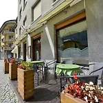 Gusmeroli Hotel 2*
